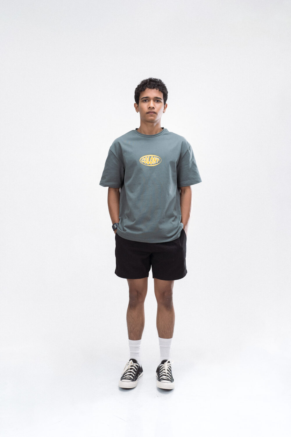 oval-thyme-front-onbody