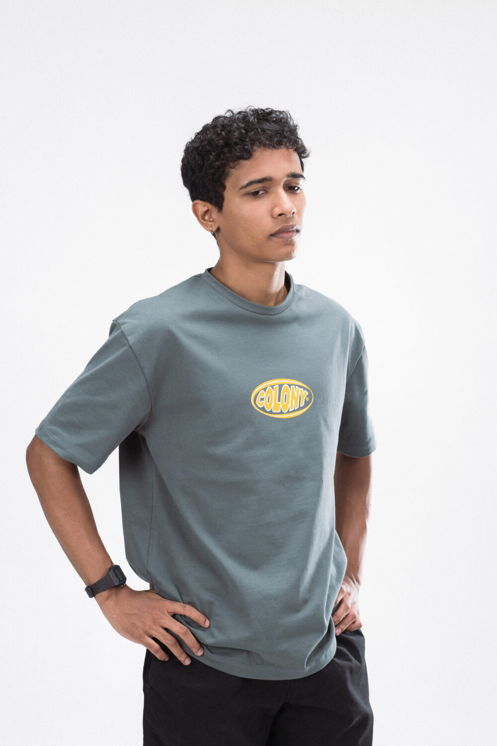 oval-thyme-front-onbody
