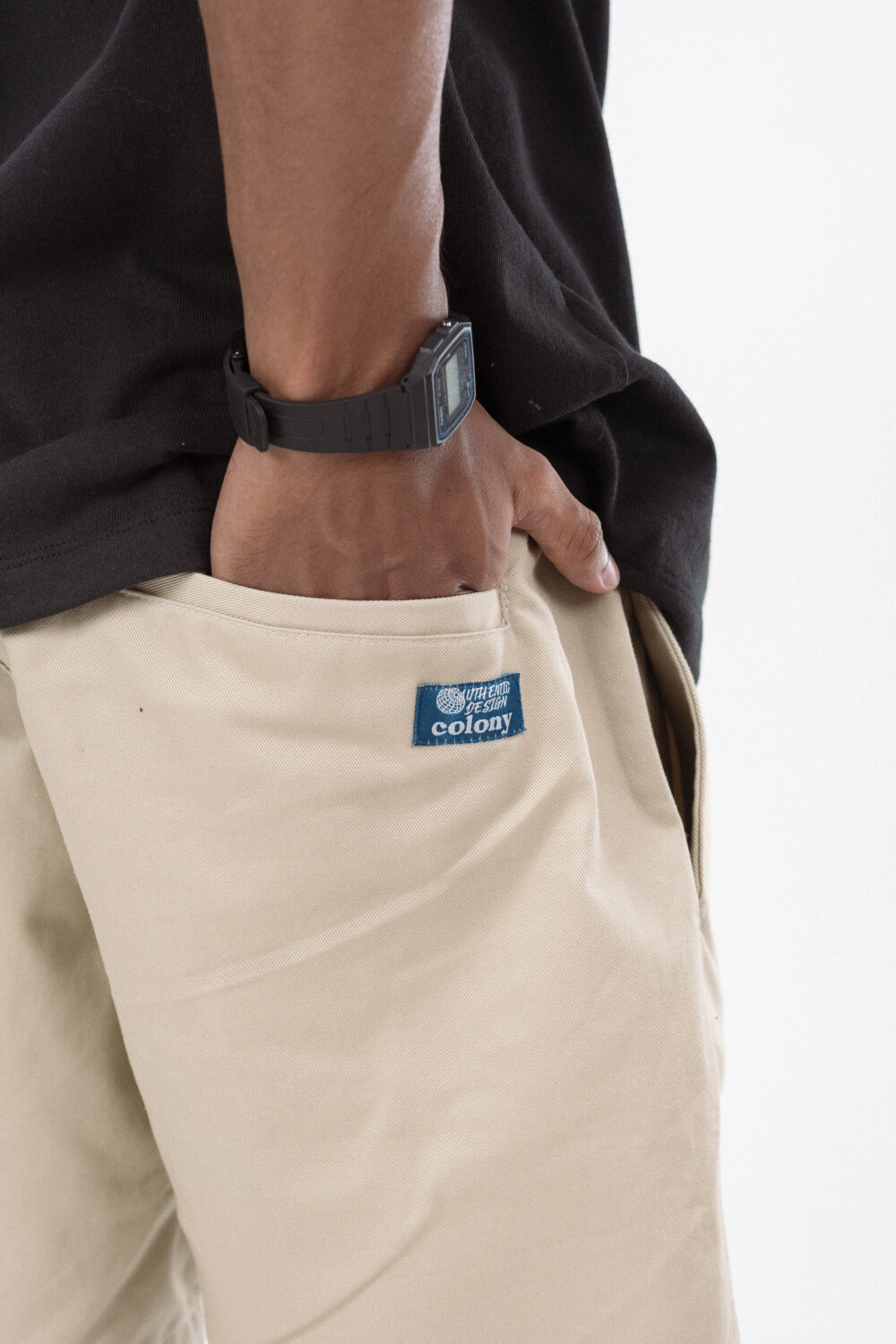short-bone-onbody-back-pocket
