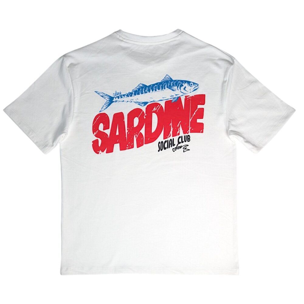 sardine-back-flatlay