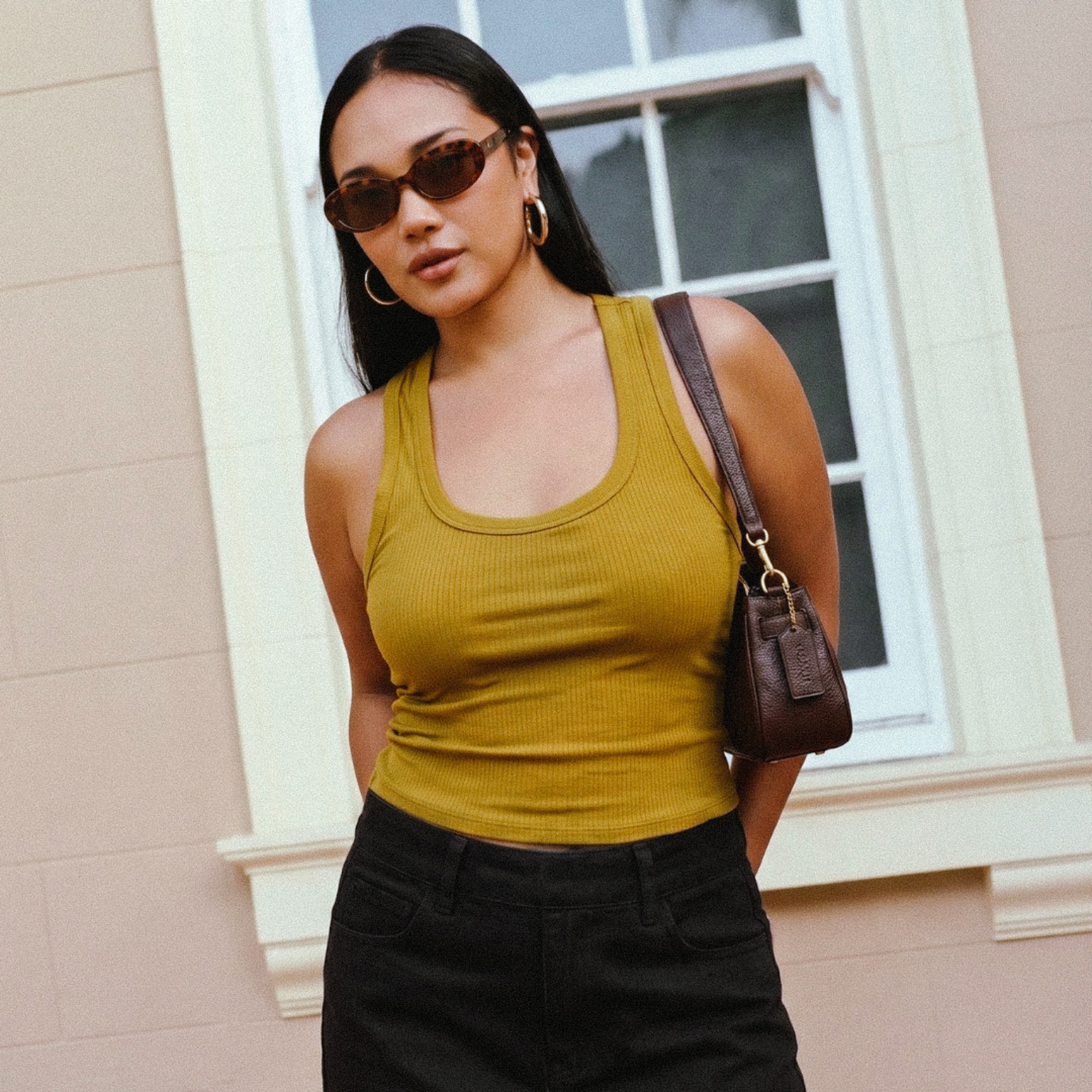 web-feature-highlight-lola-olive